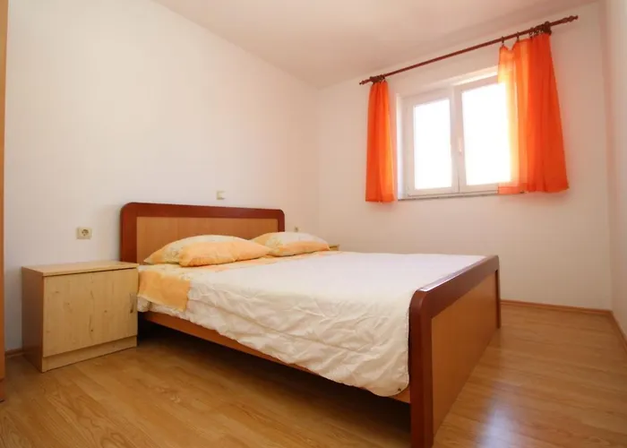 In Mit Eigenem Balkon By Interhome