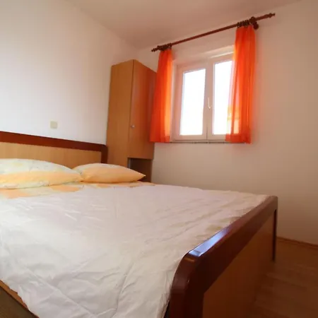In Mit Eigenem Balkon By Interhome Baška